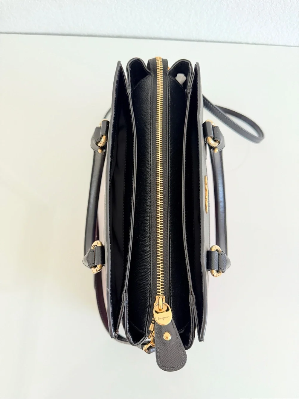 Salvatore Ferragamo Saffiano tote bag